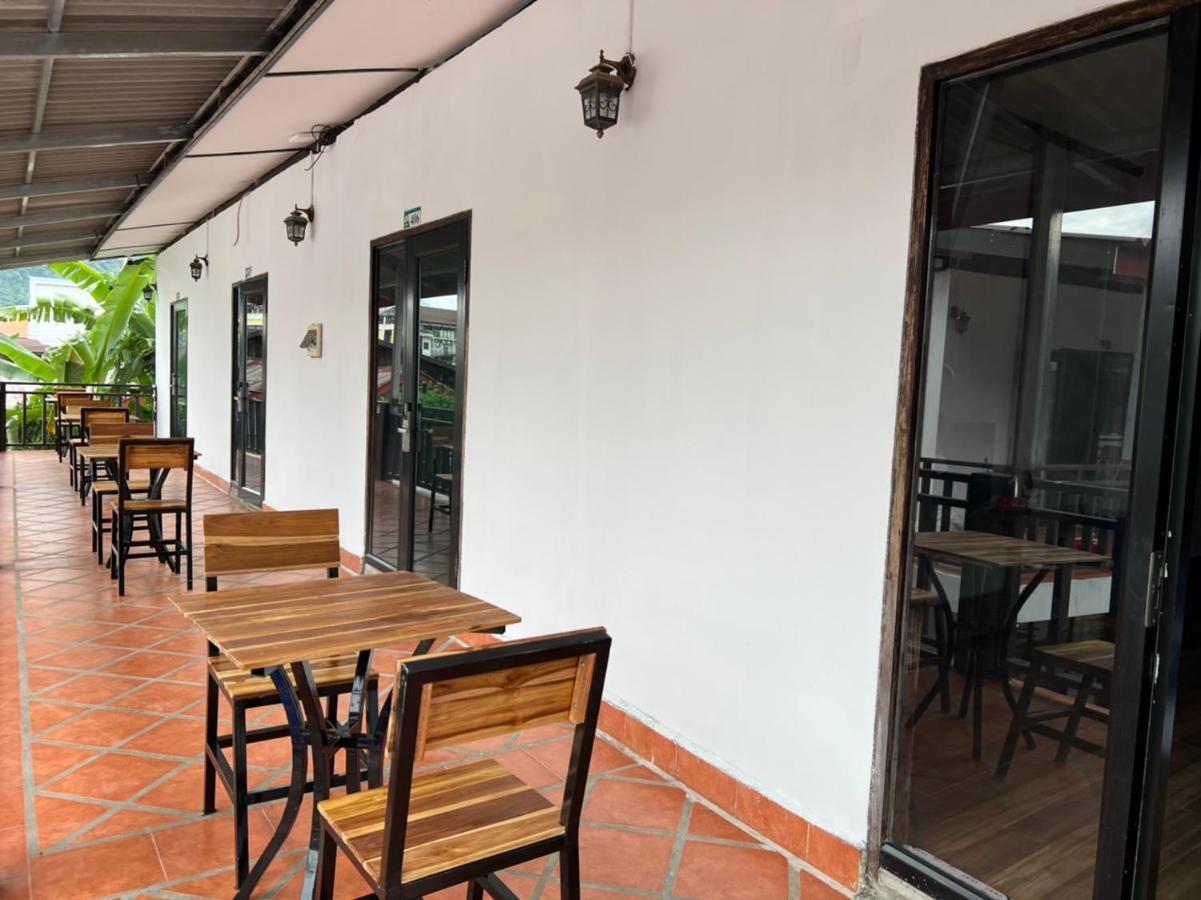 Jasmine Garden Resort Vang Vieng Eksteriør billede